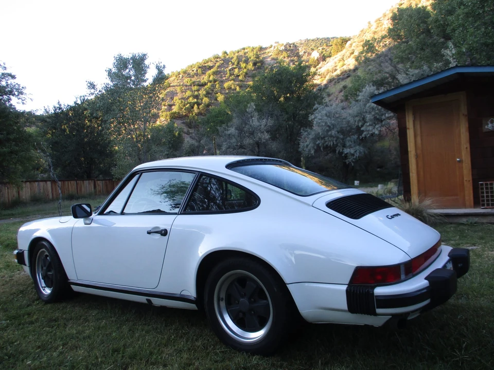 1987 Porsche 911 Carrera 3.2 - Image 5 of 31