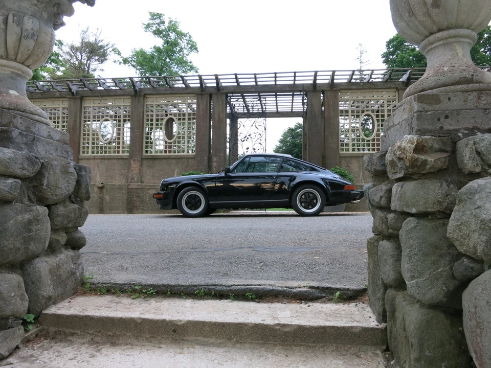 1987 Porsche 911 Carrera 3.2 - Image 9 of 31