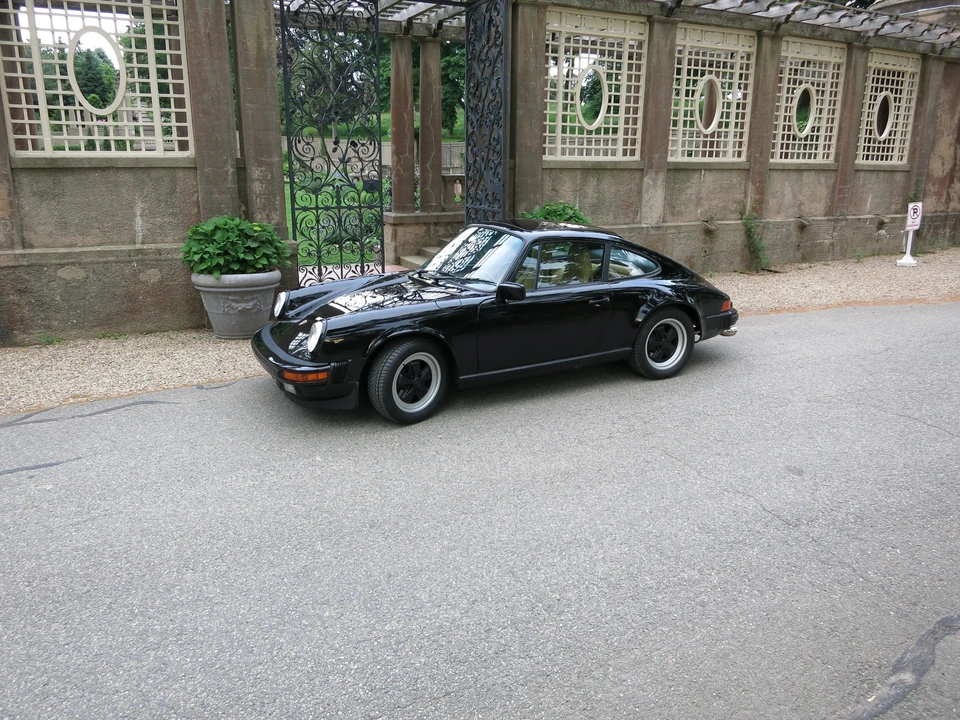 1987 Porsche 911 Carrera 3.2 - Image 4 of 31