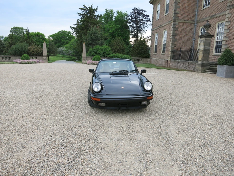 1987 Porsche 911 Carrera 3.2 - Image 2 of 31