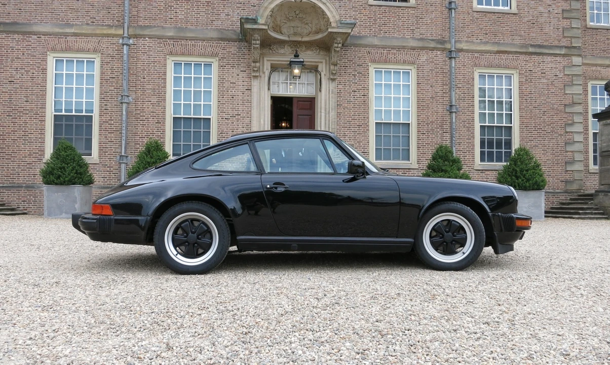 1987 Porsche 911 Carrera 3.2 - Image 18 of 31
