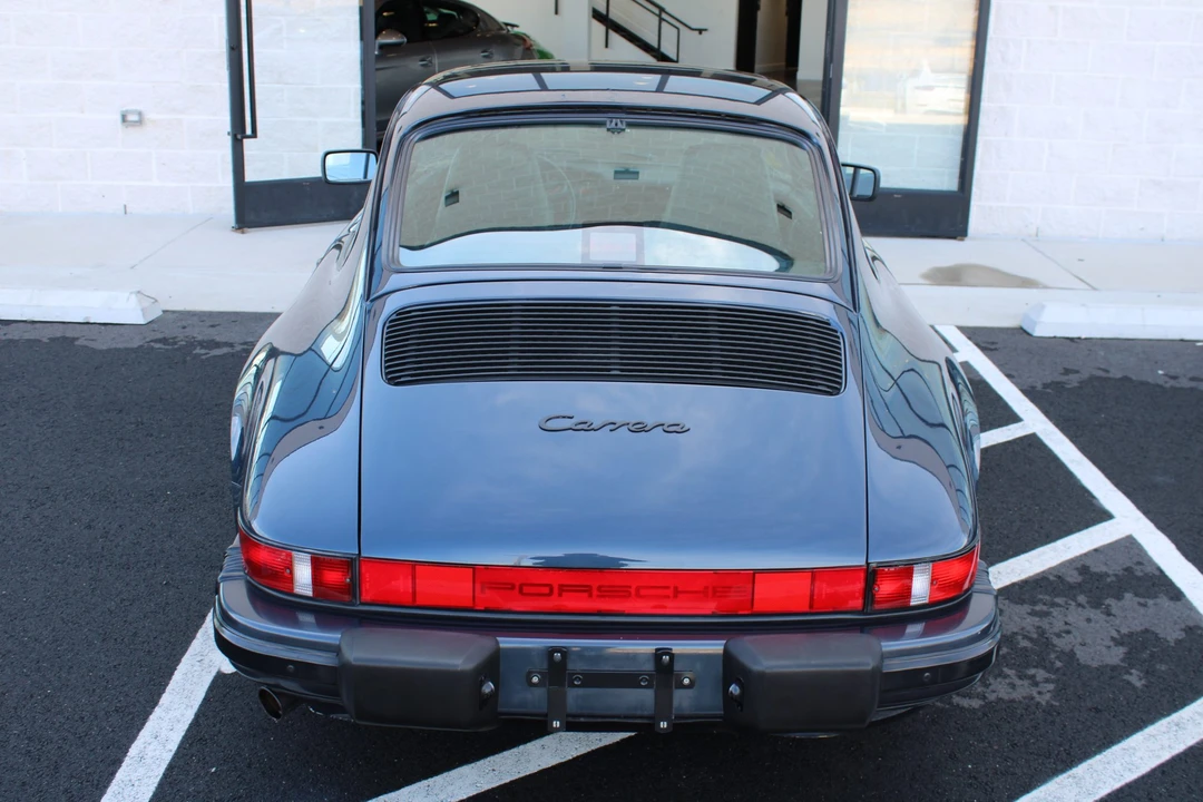 1987 Porsche 911 Carrera 3.2 - Image 17 of 31