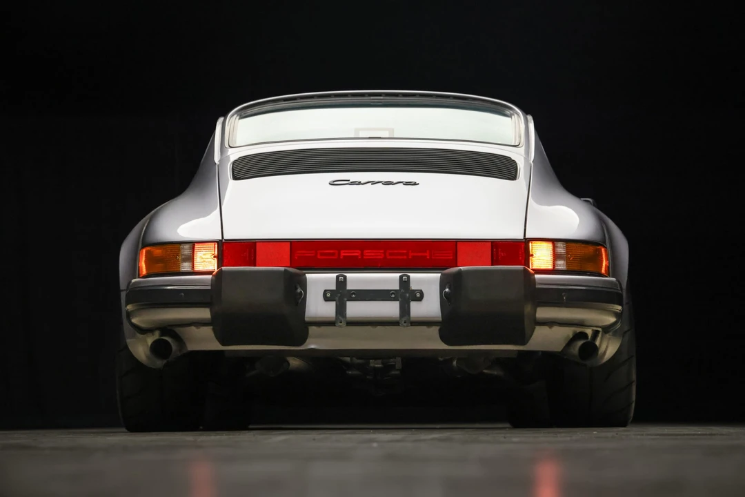 1987 Porsche 911 Carrera 3.2 - Image 24 of 31