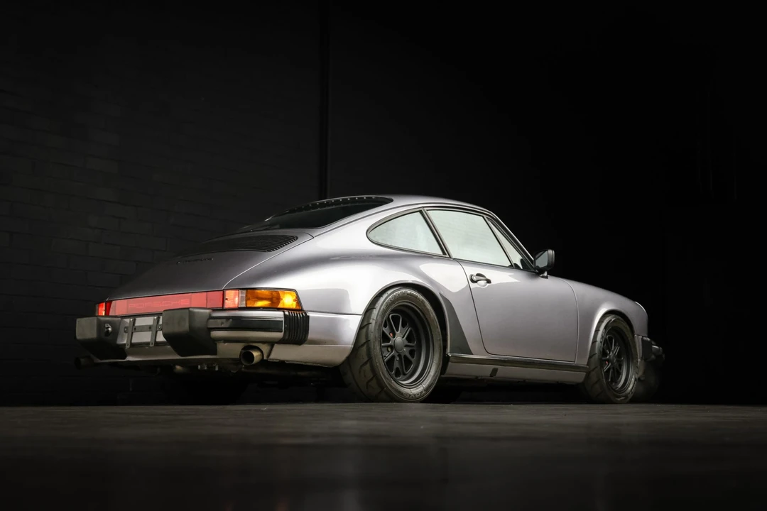 1987 Porsche 911 Carrera 3.2 - Image 21 of 31