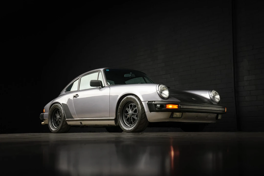 1987 Porsche 911 Carrera 3.2 - Image 13 of 31