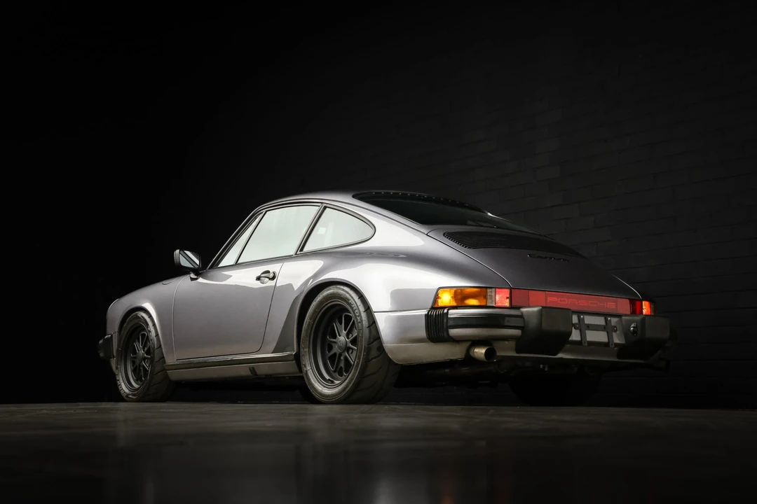 1987 Porsche 911 Carrera 3.2 - Image 26 of 31