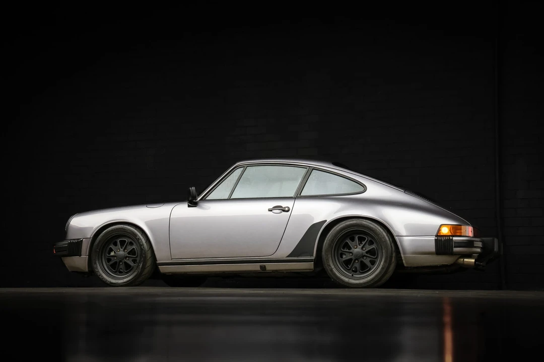 1987 Porsche 911 Carrera 3.2 - Image 28 of 31