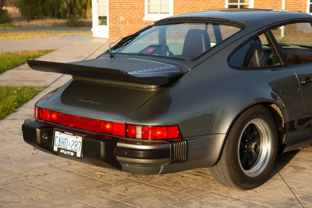 1987 Porsche 911 Carrera 3.2 - Image 6 of 31
