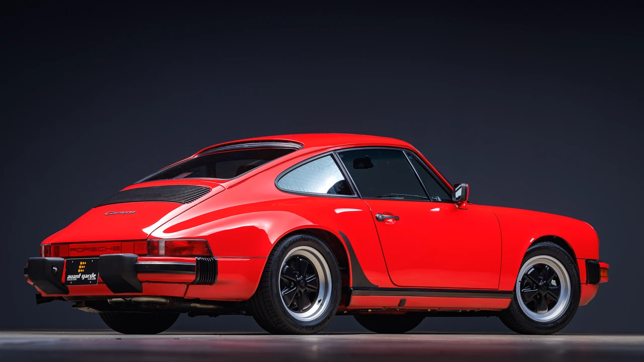 1987 Porsche 911 Carrera 3.2 - Image 14 of 31