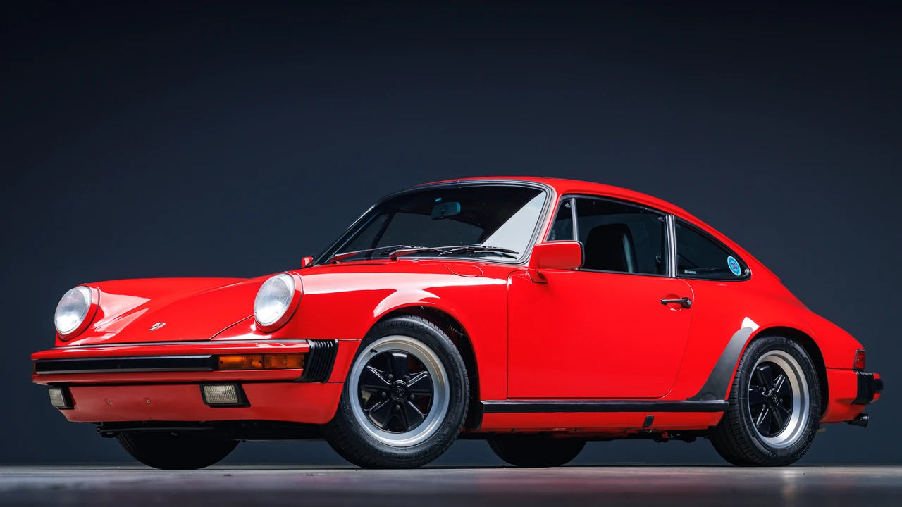 1987 Porsche 911 Carrera 3.2 - Image 2 of 31