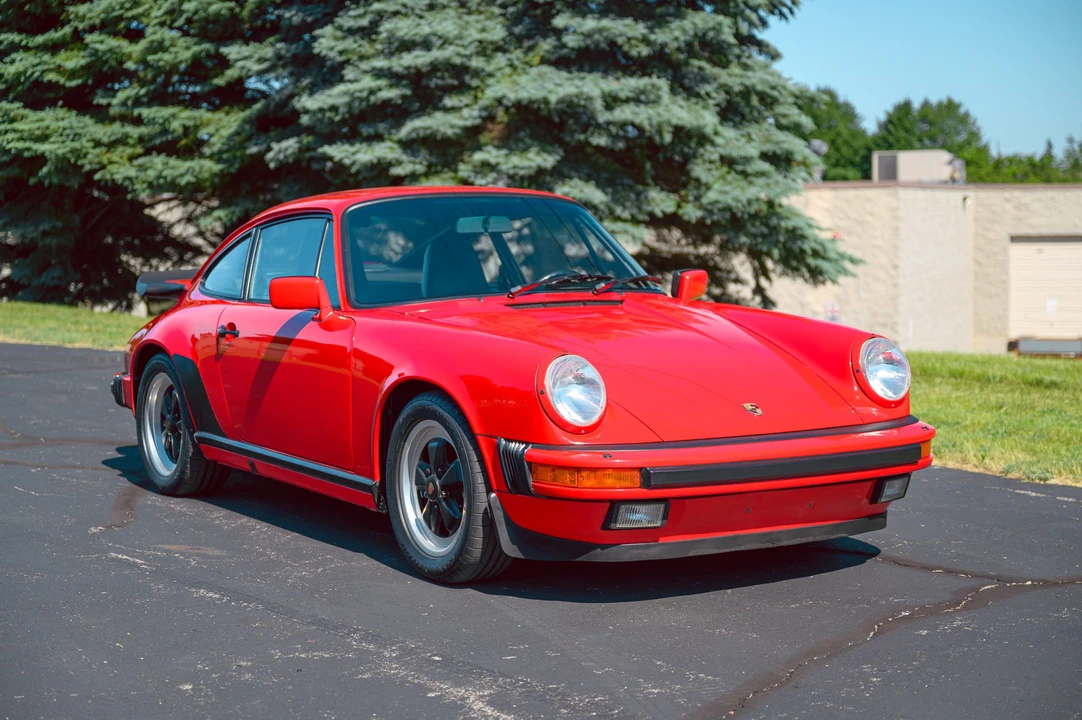 1987 Porsche 911 Carrera 3.2 - Image 15 of 31