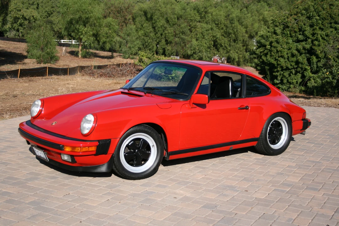 1987 Porsche 911 Carrera 3.2 - Image 8 of 31