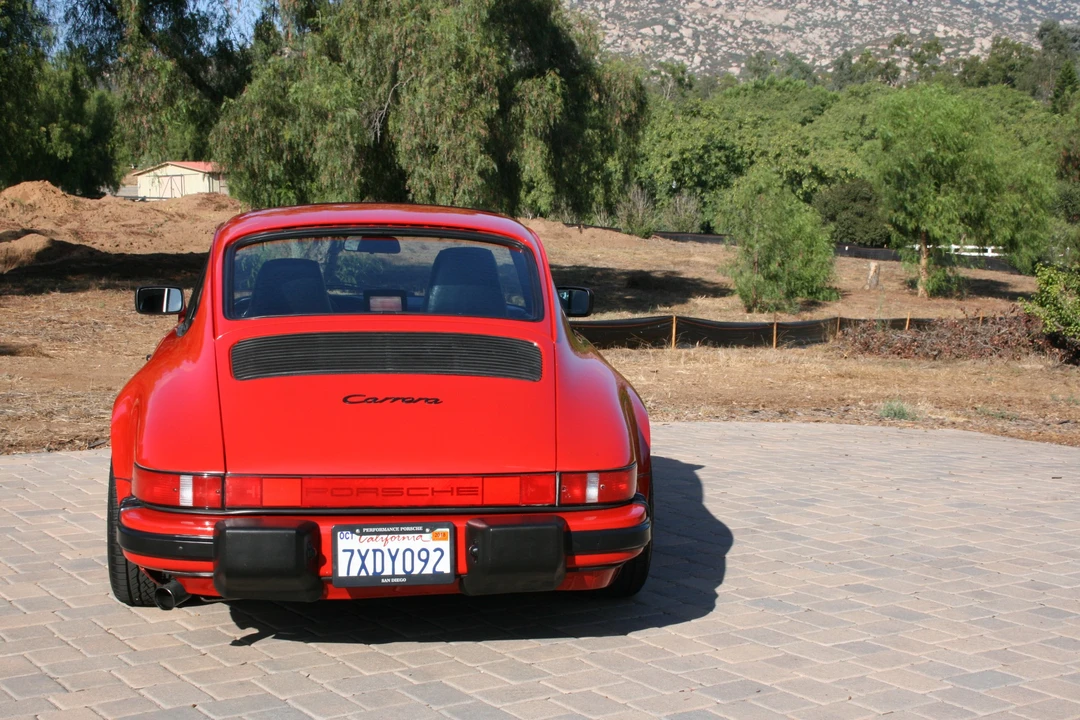 1987 Porsche 911 Carrera 3.2 - Image 10 of 31