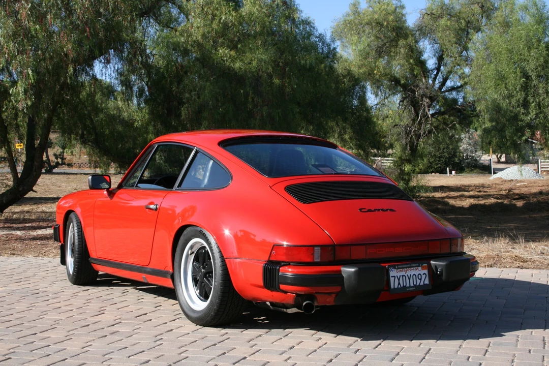 1987 Porsche 911 Carrera 3.2 - Image 17 of 31