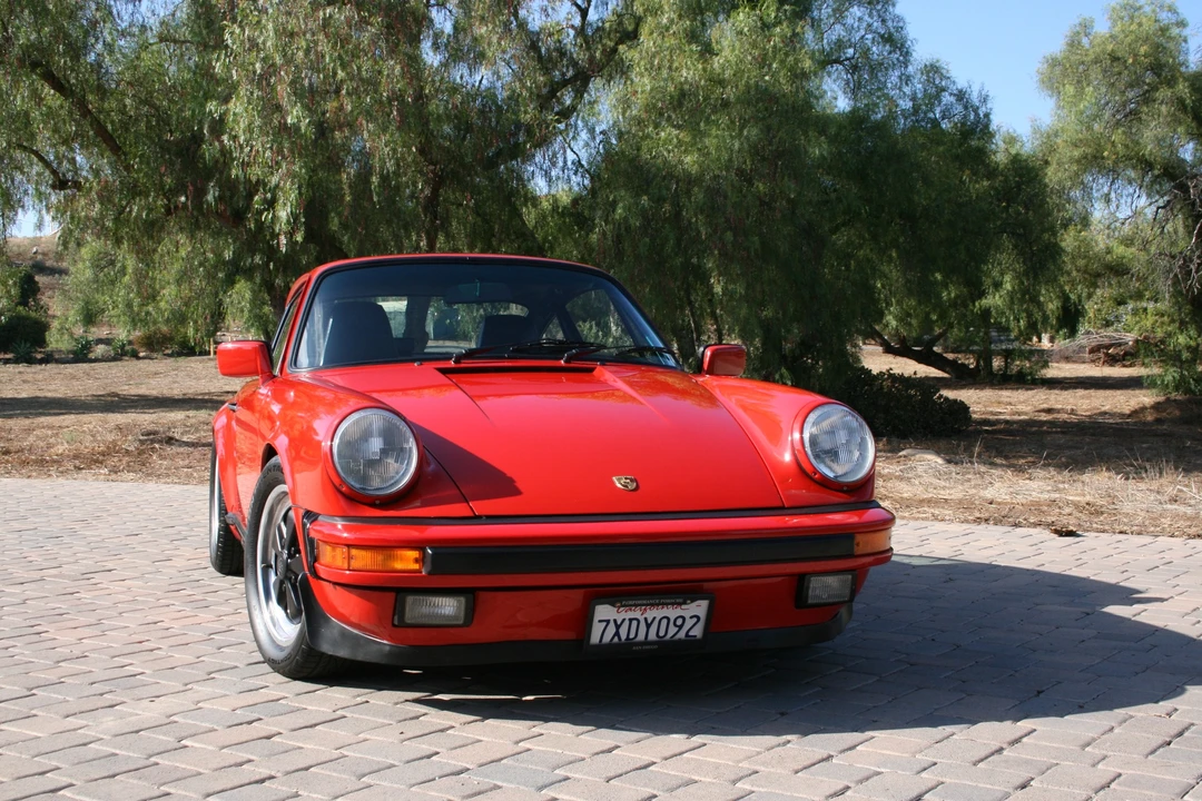 1987 Porsche 911 Carrera 3.2 - Image 23 of 31