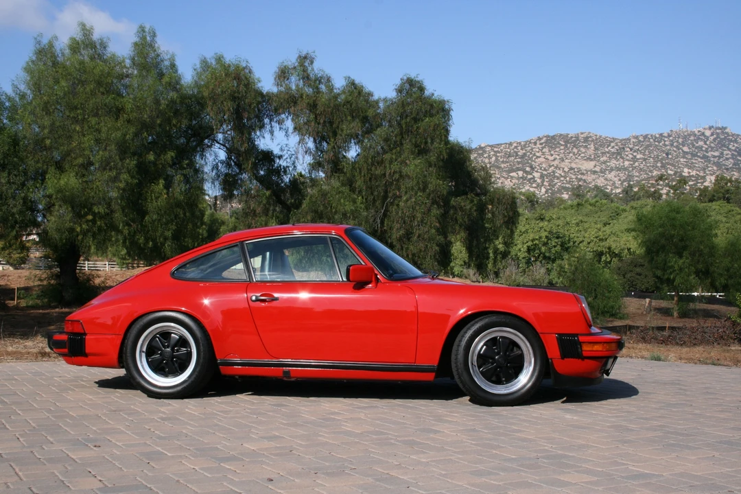 1987 Porsche 911 Carrera 3.2 - Image 26 of 31