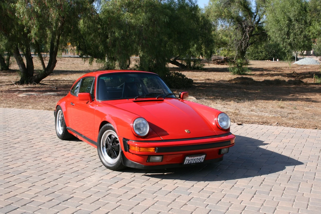 1987 Porsche 911 Carrera 3.2 - Image 29 of 31