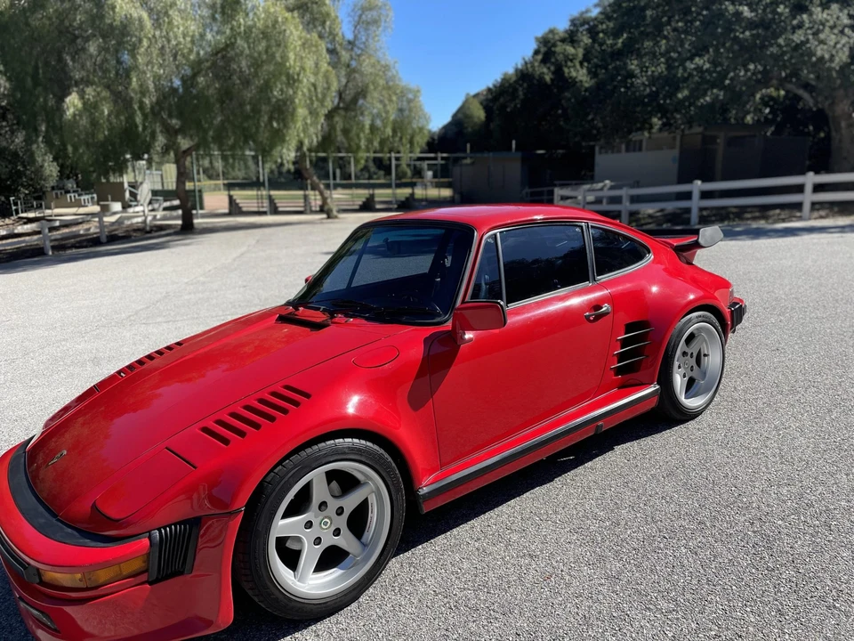 1987 Porsche 911 Carrera 3.2 - Image 4 of 31