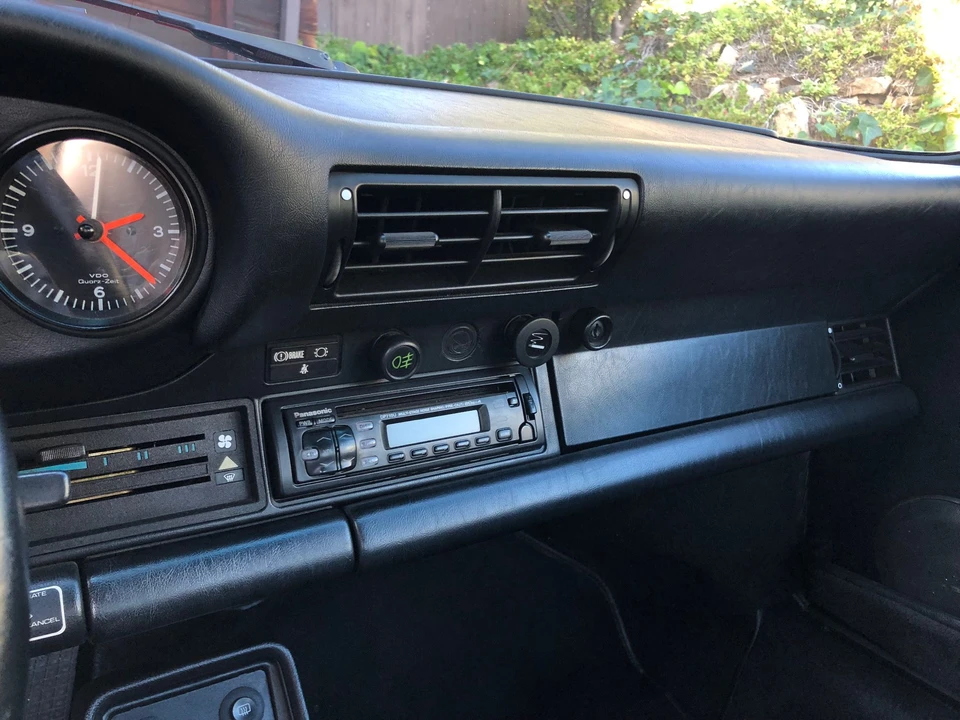 1987 Porsche 911 Carrera 3.2 - Image 29 of 31