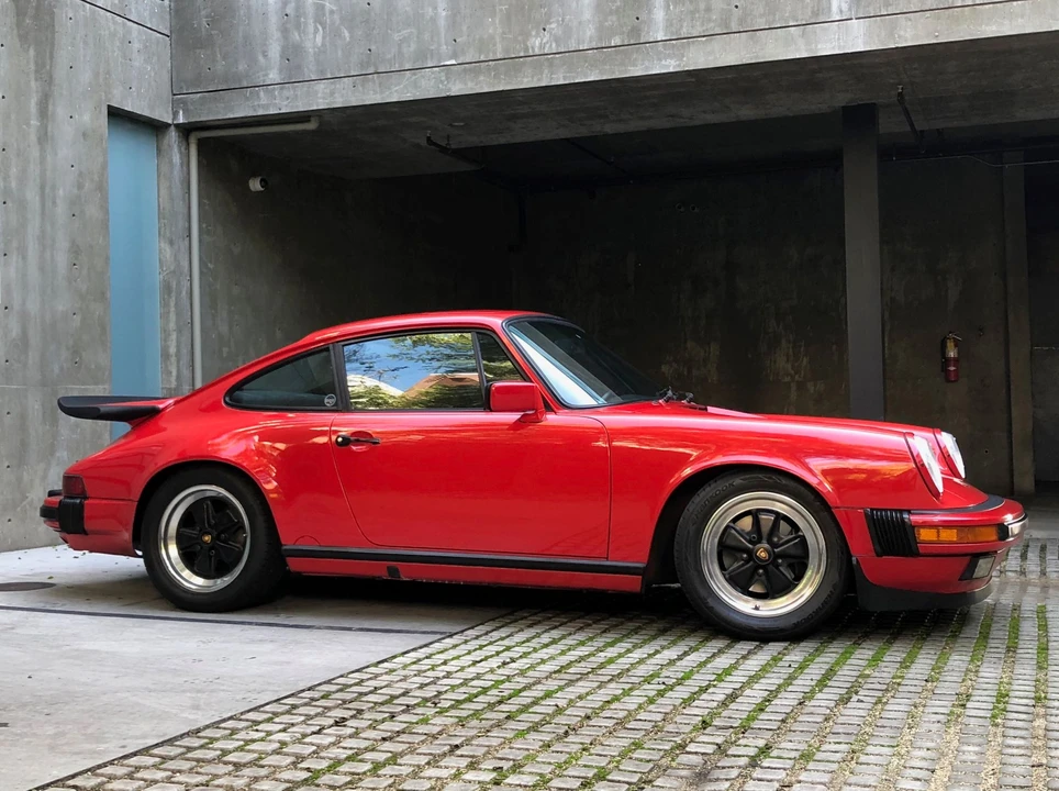 1987 Porsche 911 Carrera 3.2 - Image 11 of 31