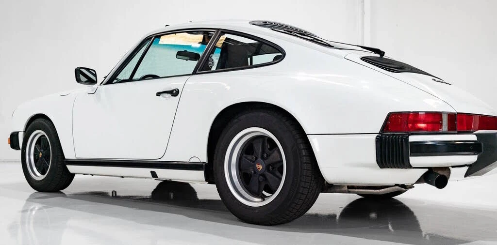 1987 Porsche 911 Carrera 3.2 - Image 29 of 31