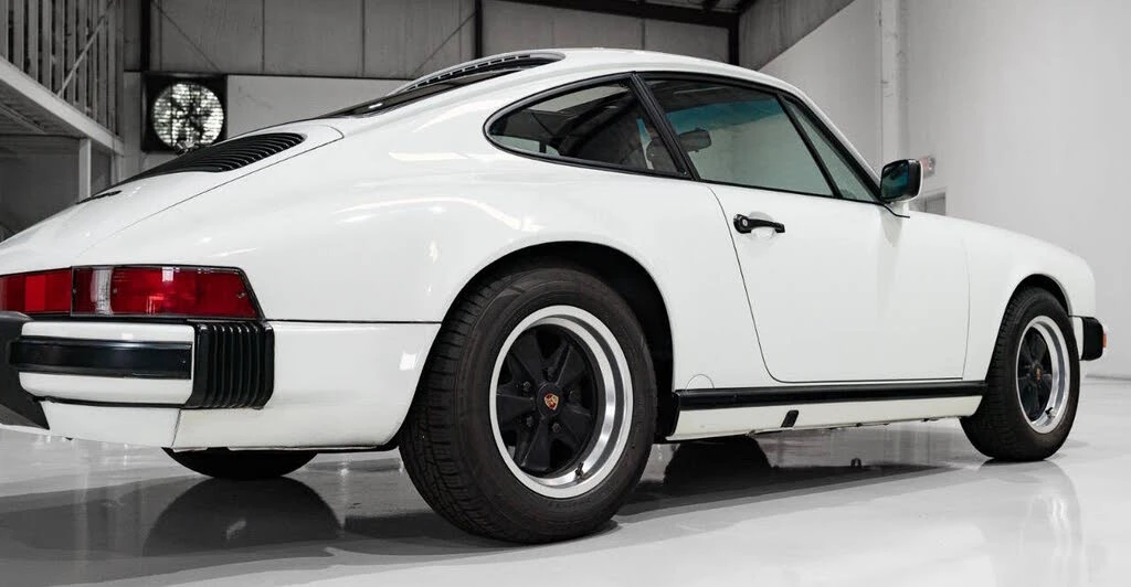 1987 Porsche 911 Carrera 3.2 - Image 30 of 31