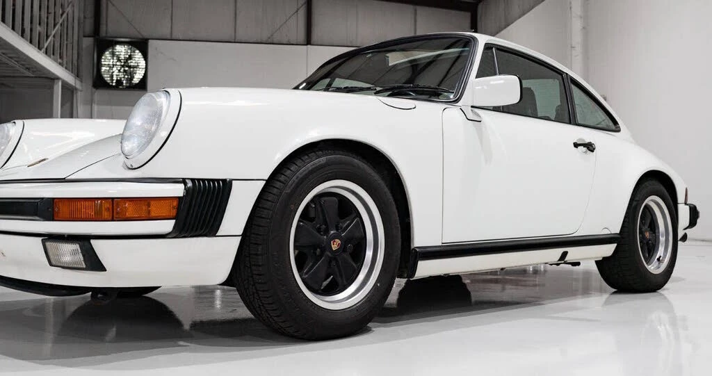 1987 Porsche 911 Carrera 3.2 - Image 27 of 31