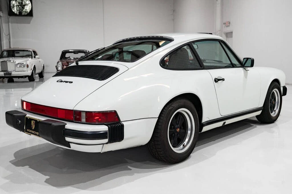 1987 Porsche 911 Carrera 3.2 - Image 6 of 31