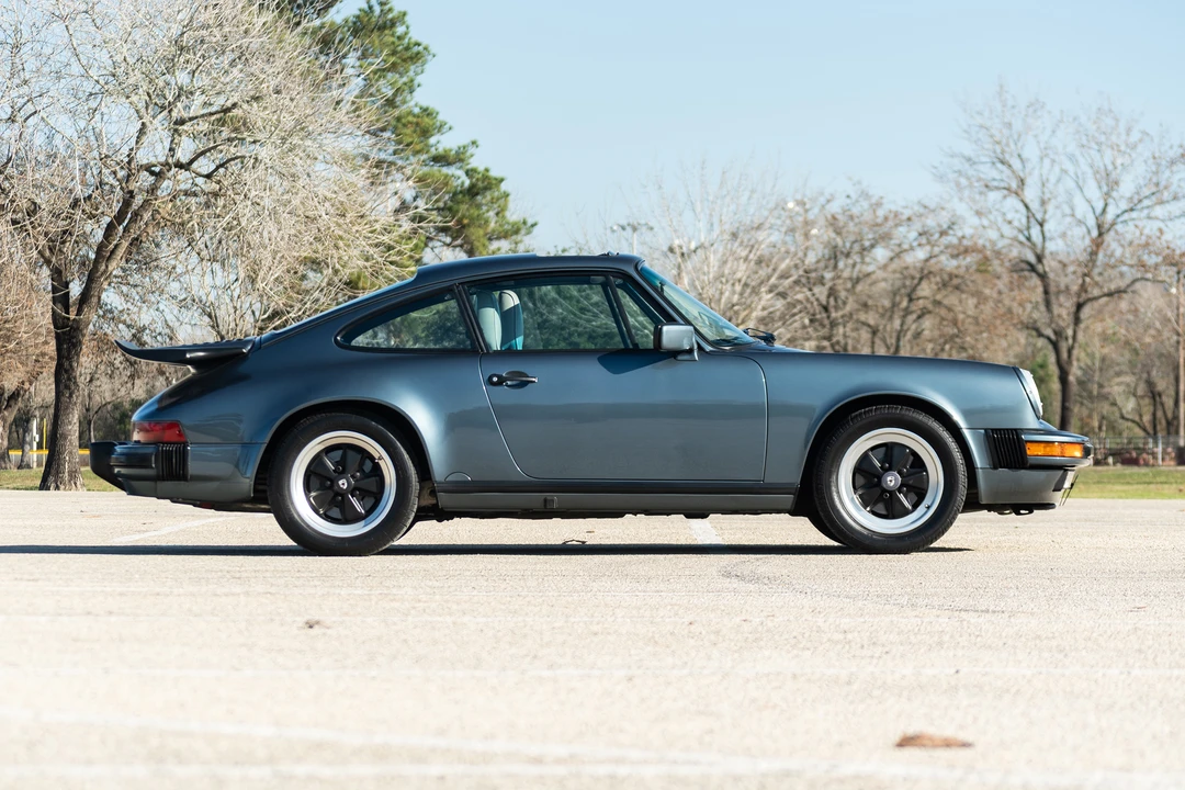 1987 Porsche 911 Carrera 3.2 - Image 6 of 31