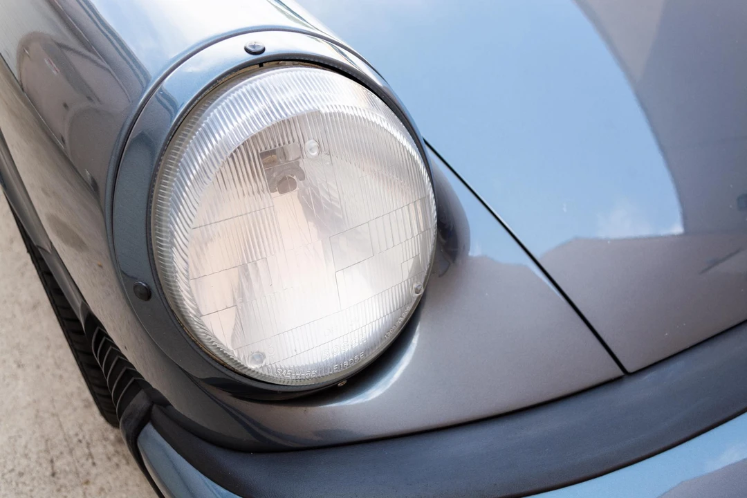 1987 Porsche 911 Carrera 3.2 - Image 9 of 31