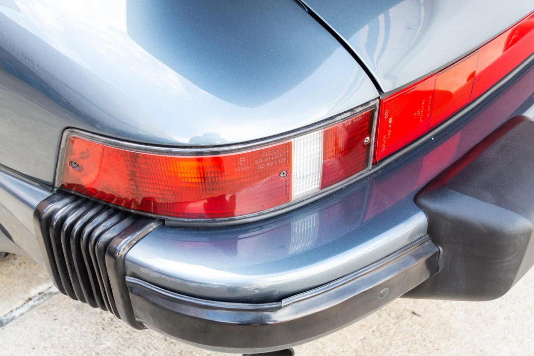 1987 Porsche 911 Carrera 3.2 - Image 14 of 31