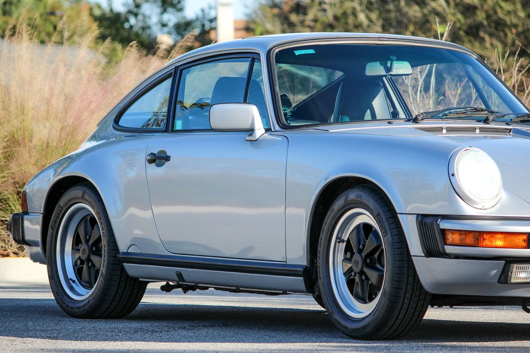 1987 Porsche 911 Carrera 3.2 - Image 15 of 31