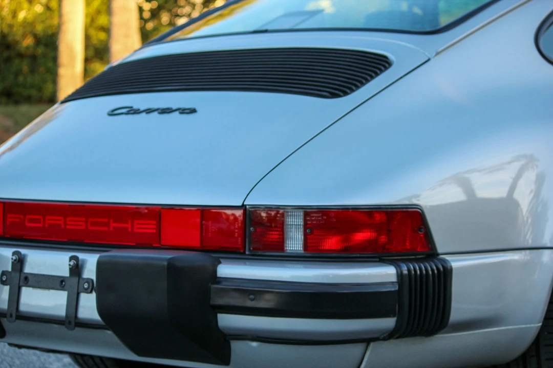 1987 Porsche 911 Carrera 3.2 - Image 16 of 31