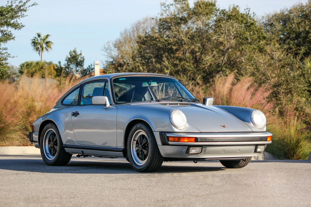 1987 Porsche 911 Carrera 3.2 - Image 2 of 31
