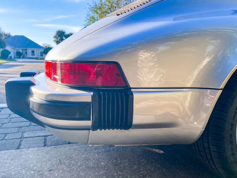 1987 Porsche 911 Carrera 3.2 - Image 30 of 31