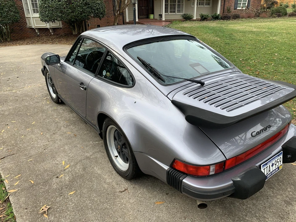 1987 Porsche 911 Carrera 3.2 - Image 4 of 31