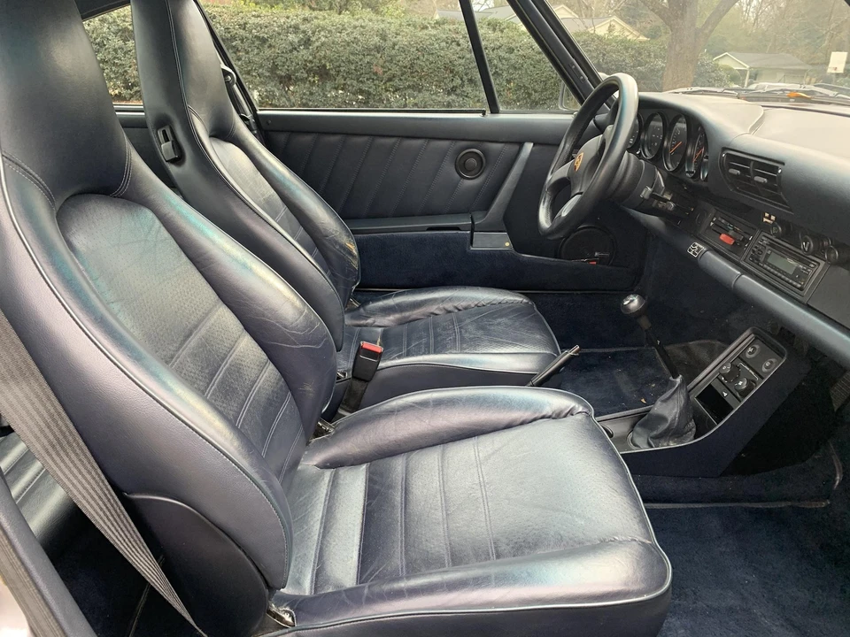 1987 Porsche 911 Carrera 3.2 - Image 27 of 31