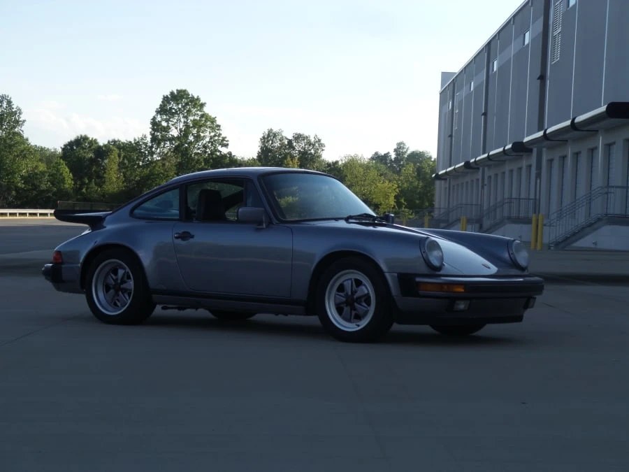 1987 Porsche 911 Carrera 3.2 - Image 13 of 31