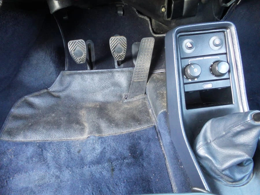 1987 Porsche 911 Carrera 3.2 - Image 30 of 31