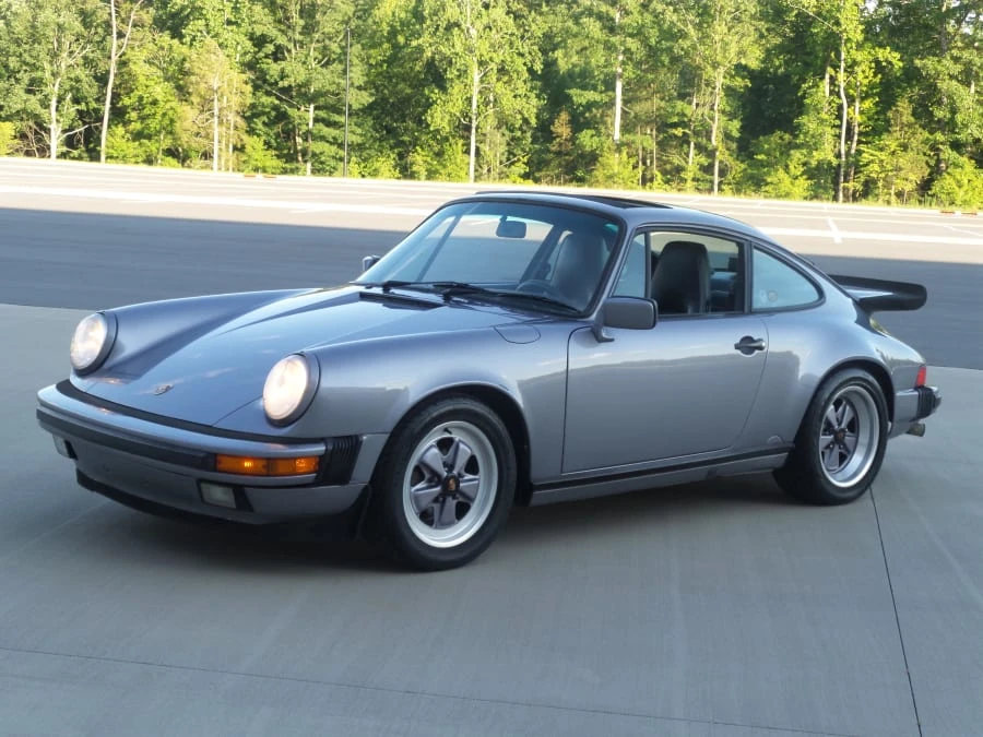 1987 Porsche 911 Carrera 3.2 - Image 4 of 31