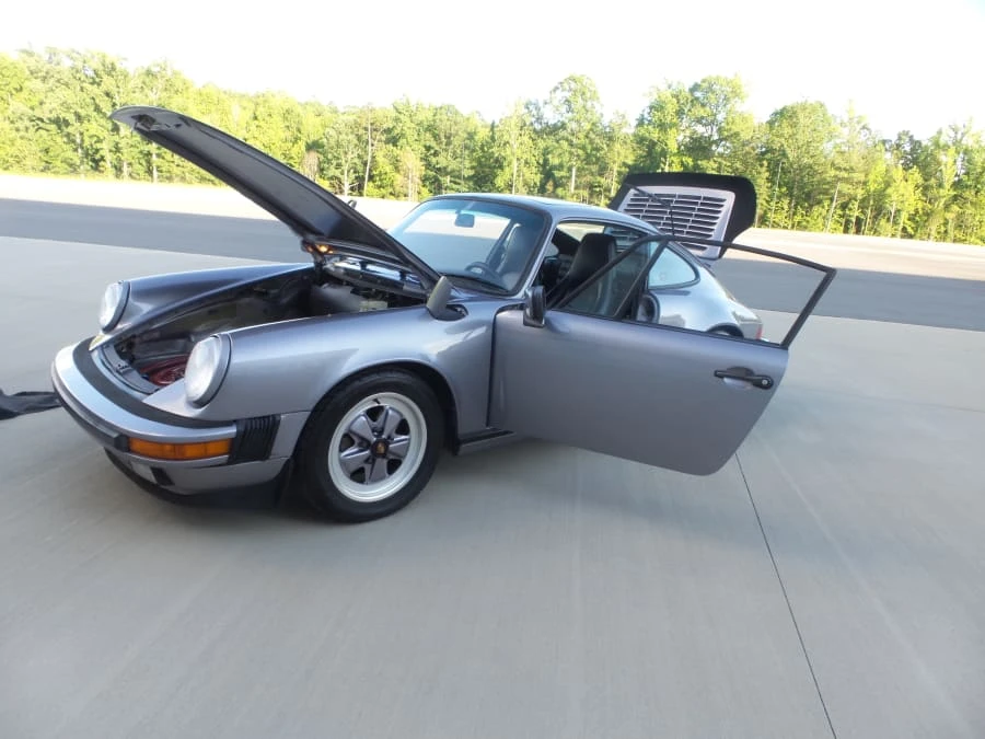 1987 Porsche 911 Carrera 3.2 - Image 15 of 31