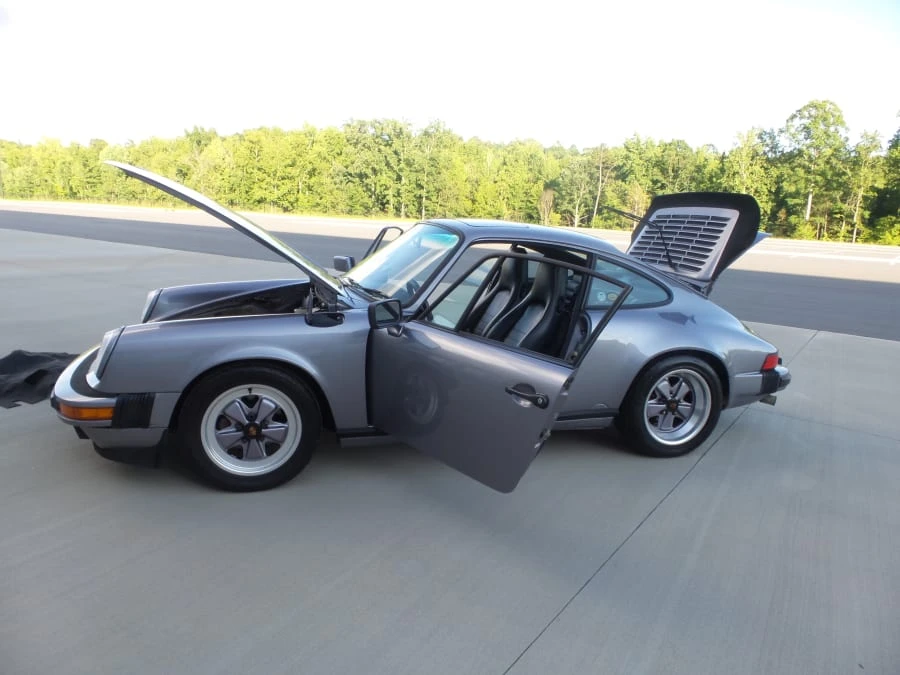 1987 Porsche 911 Carrera 3.2 - Image 12 of 31