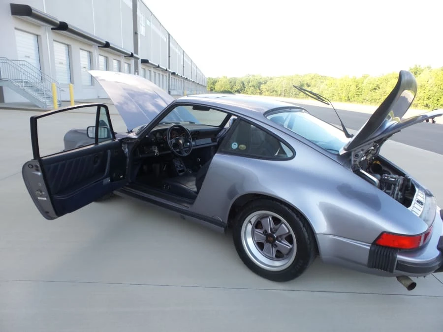 1987 Porsche 911 Carrera 3.2 - Image 17 of 31