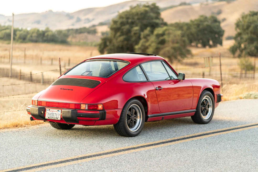 1987 Porsche 911 Carrera 3.2 - Image 15 of 31