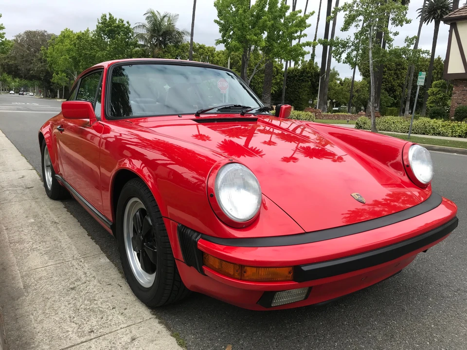 1987 Porsche 911 Carrera 3.2 - Image 3 of 31