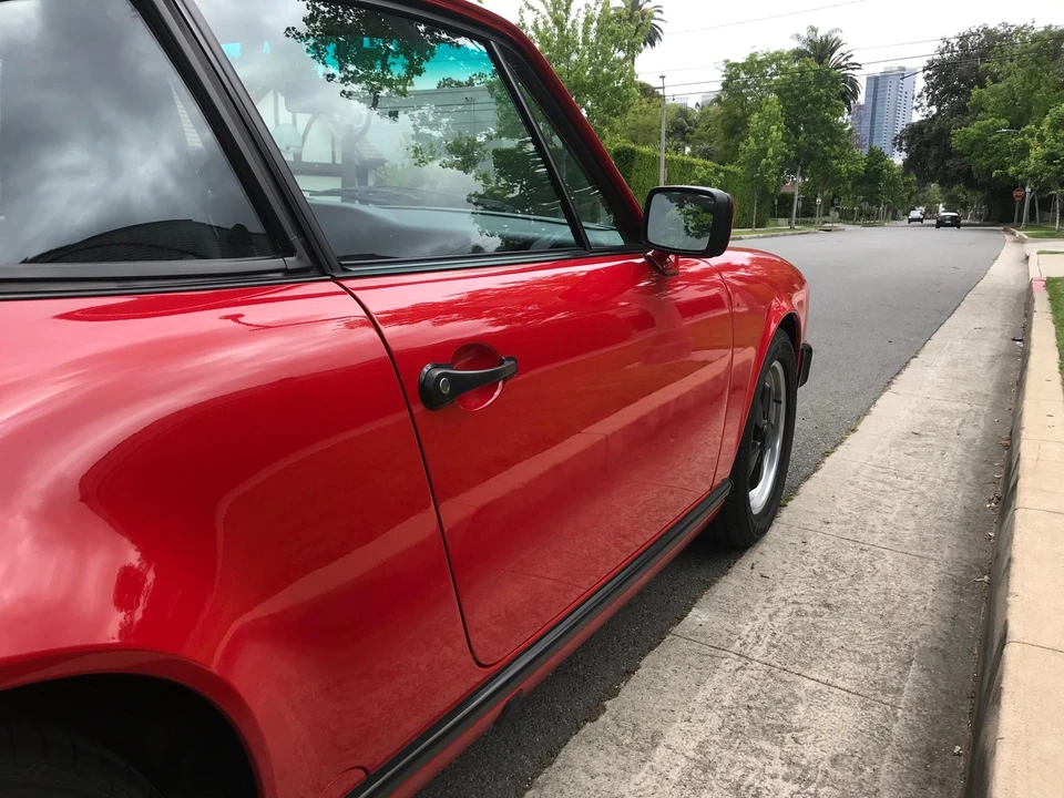 1987 Porsche 911 Carrera 3.2 - Image 10 of 31