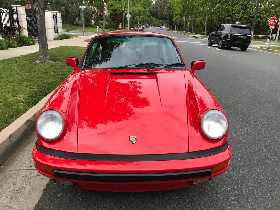 1987 Porsche 911 Carrera 3.2 - Image 4 of 31