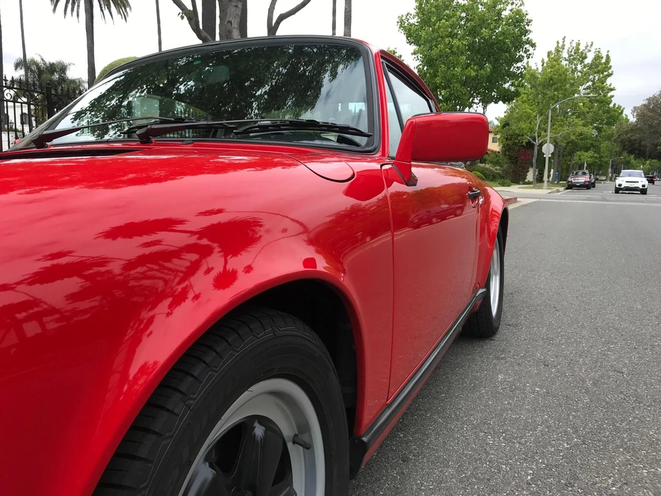 1987 Porsche 911 Carrera 3.2 - Image 12 of 31