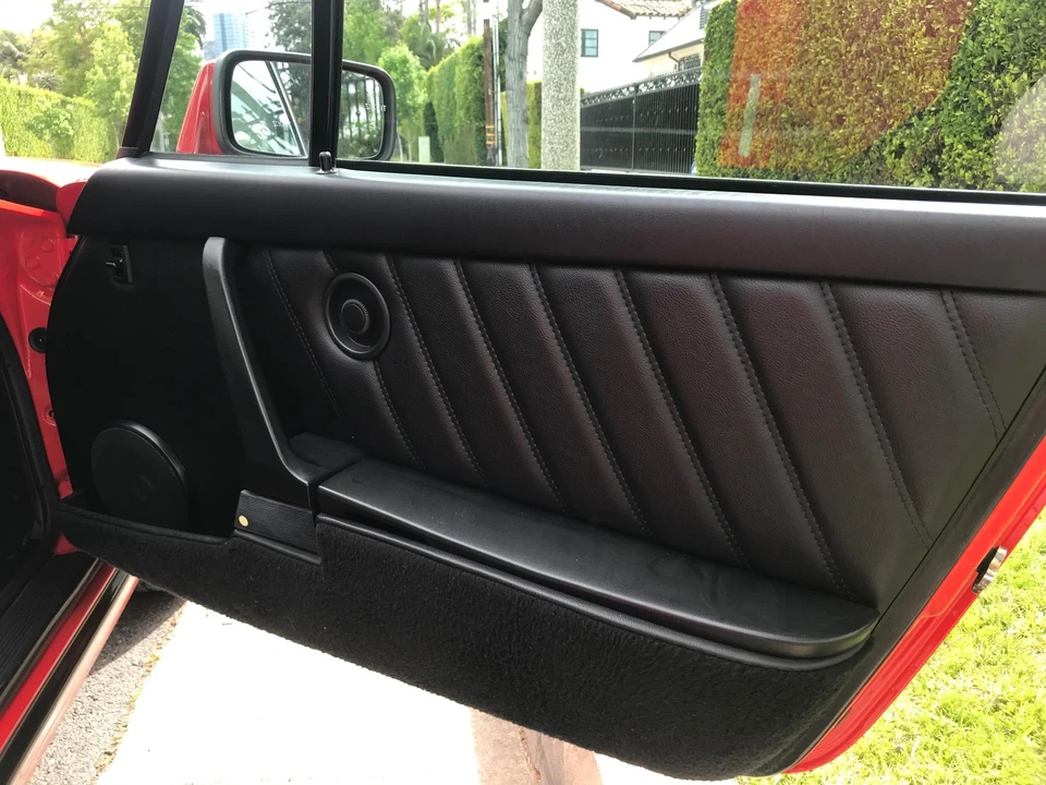 1987 Porsche 911 Carrera 3.2 - Image 28 of 31