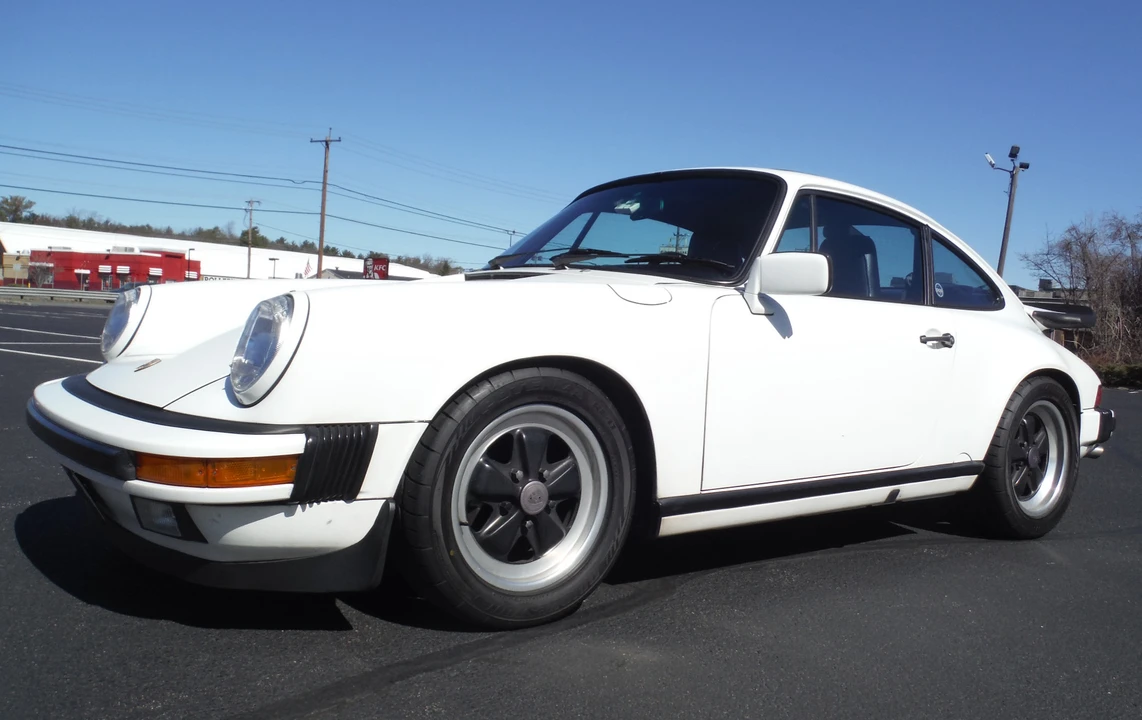 1987 Porsche 911 Carrera 3.2 - Image 5 of 31